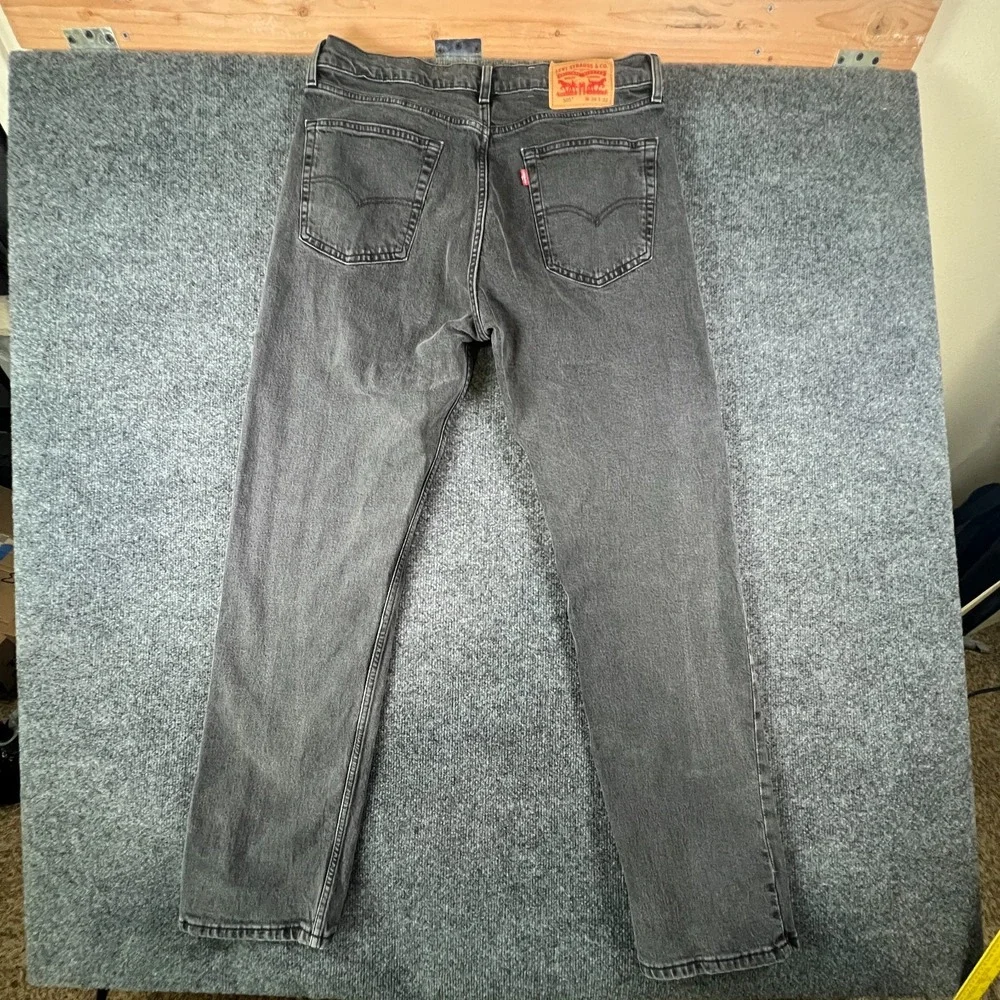Levi's 505 Jeans Men 36x31.5 Gray Denim Cotton Mid Rise Regular Fit Straight Leg